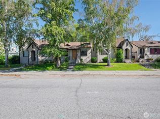 400 1st St, Wenatchee, WA 98801