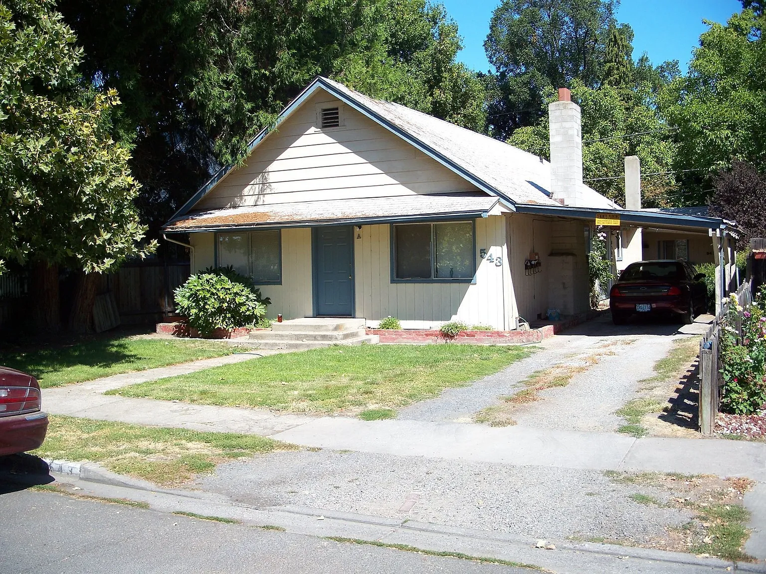 543 S Ivy St photo 1