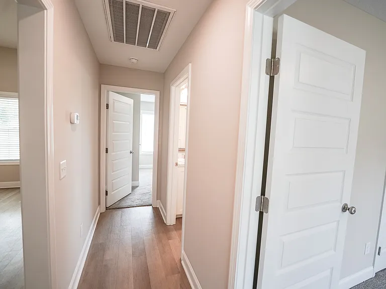 336 Tallulah Bnd — Photo 8