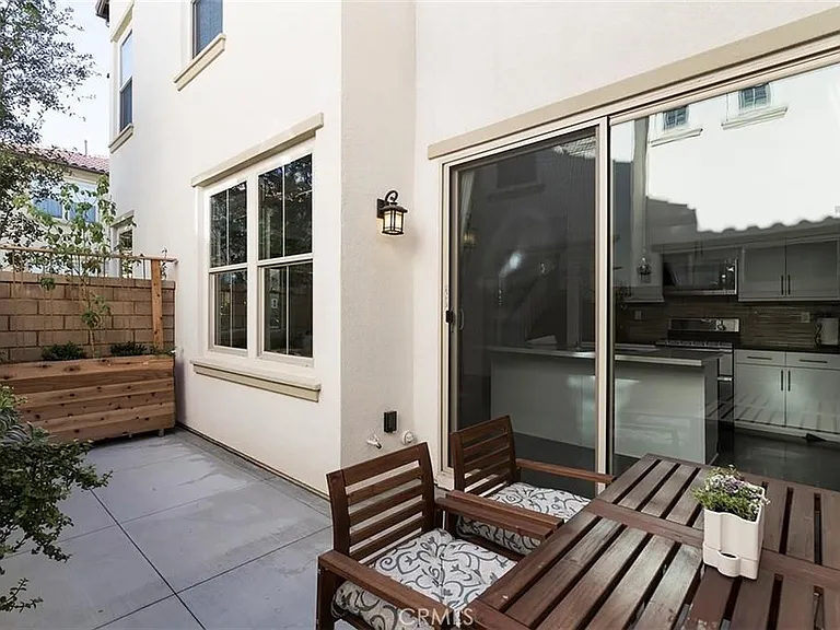 88 Agave — Photo 12