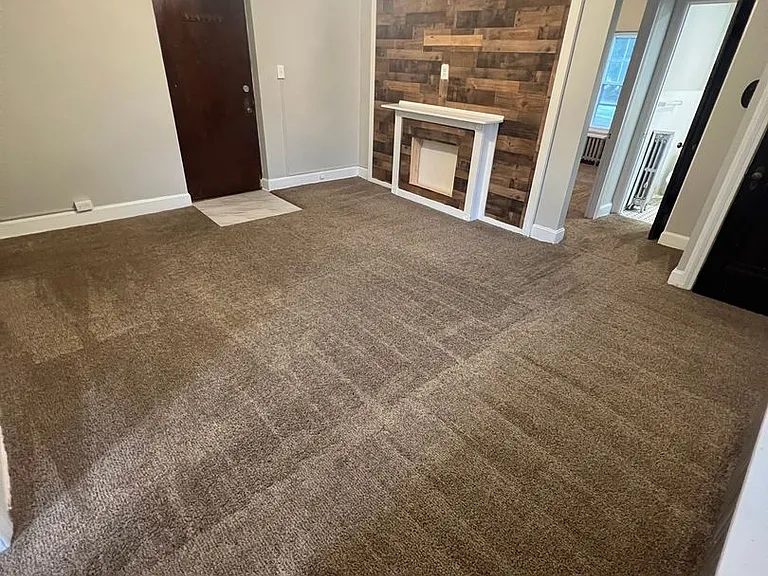 1385 Manor Park Ave — Photo 12