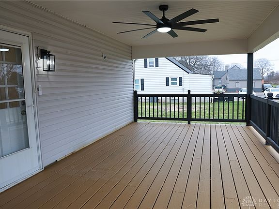 3rd image of 520 W Mason Morrow Millgrove Rd
