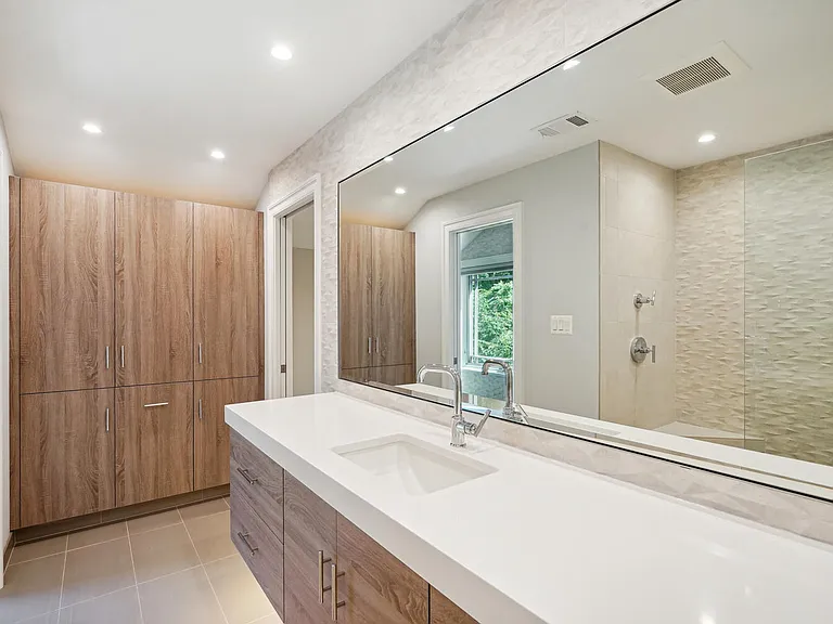 1530 Forest Villa Ln — Photo 29