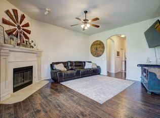 9900 Allie Hope Ln, Yukon, OK 73099