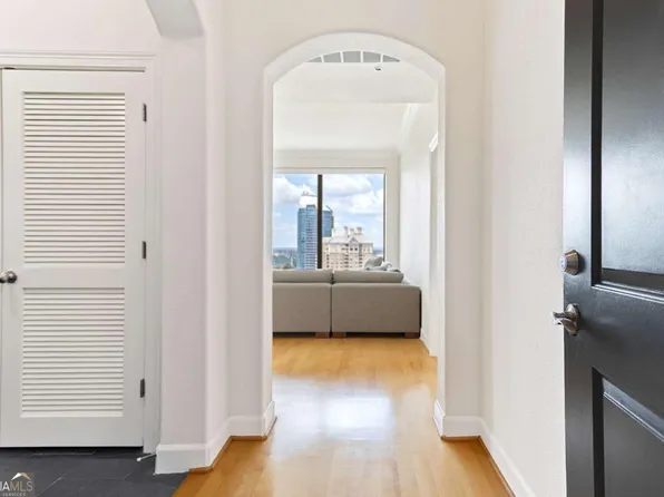 3445 Stratford Rd NE APT 2409, Atlanta, GA 30326
