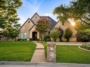 7603 Douglas Ln, North Richland Hills, TX 76182