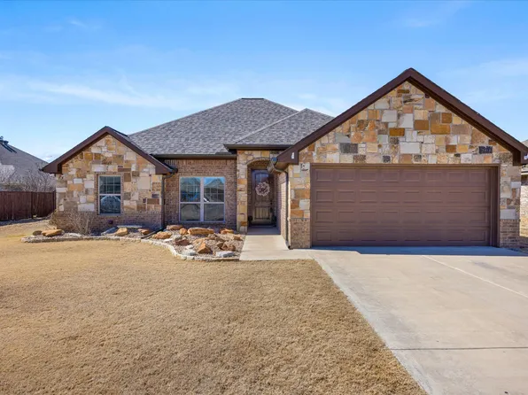 704 Denali Ct, Tolar, TX 76476