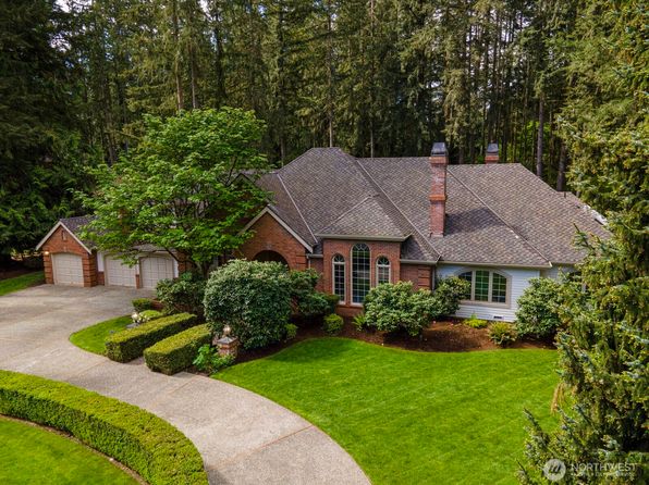 14239 194 Avenue NE, Woodinville, WA 98077