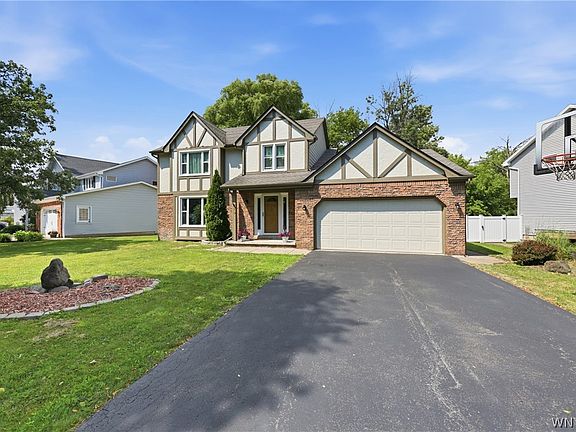 2nd image of 79 Bywater Dr