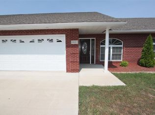 2810 Kokopelli Dr APT A, Marion, IL 62959