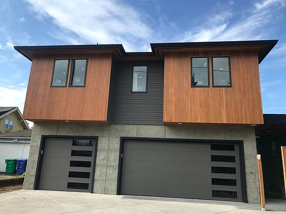 3rd image of 2904 SE 57th Ave #B