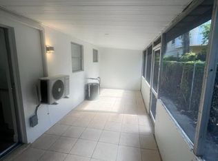 2221 Monroe St APT 10, Hollywood, FL 33020