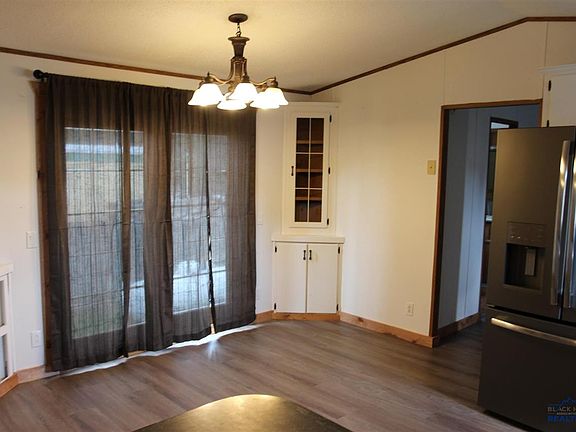 4th image of 25092 Needles View Pl #10