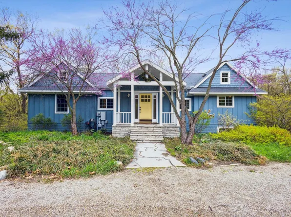 3191 Khan Path, Stevensville, MI 49127