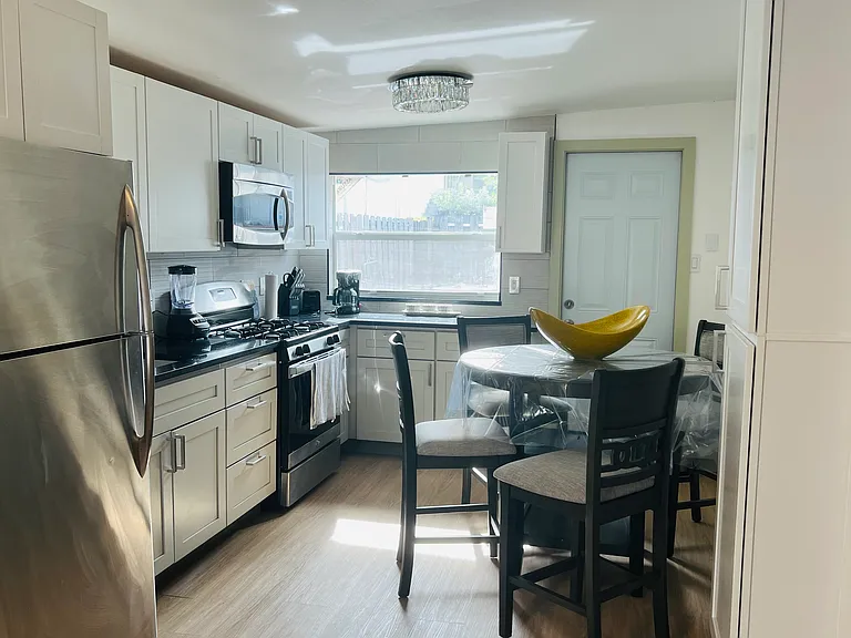 6840 SW 16th Ct — Photo 9