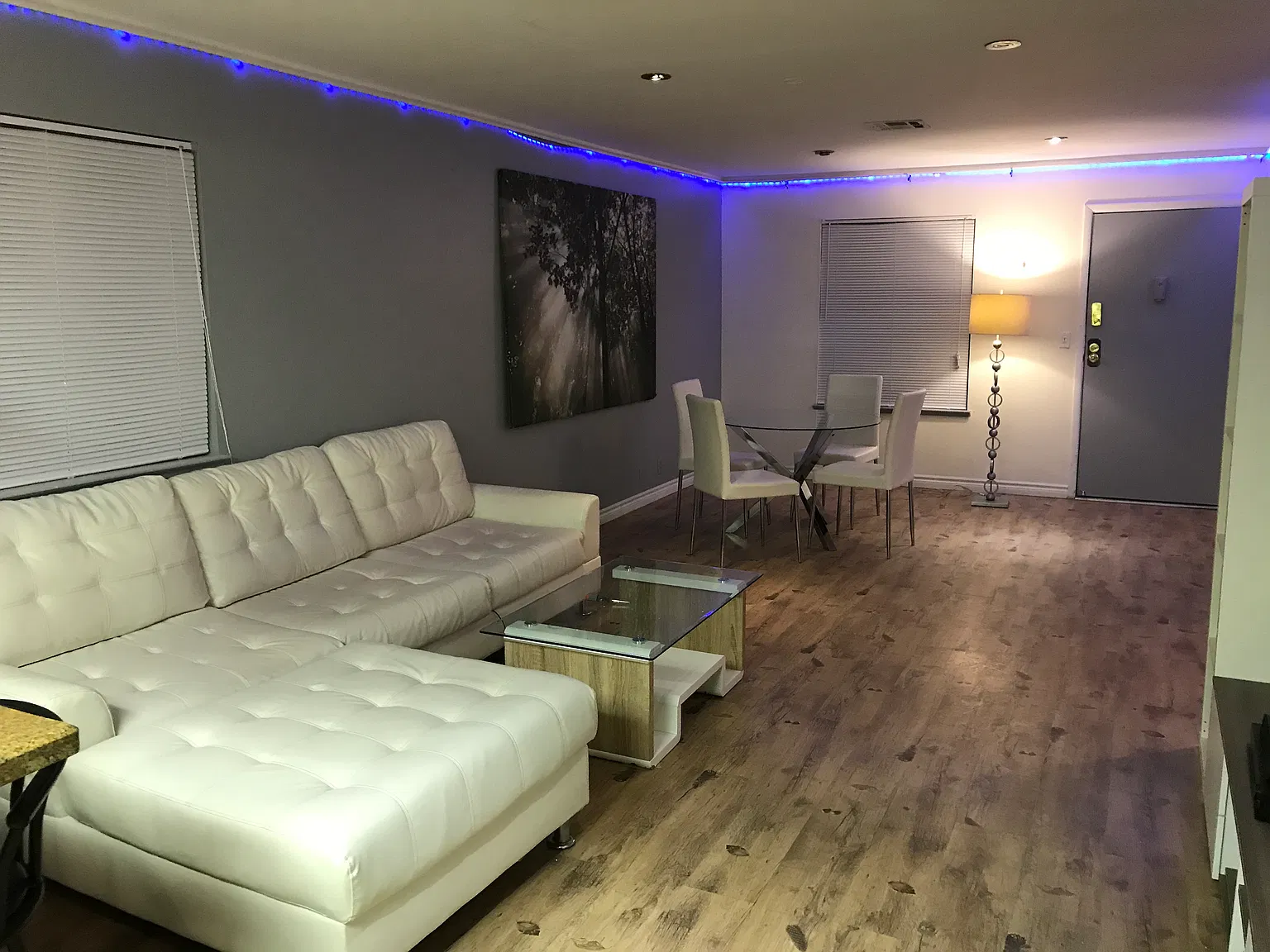 2 bed, 922 sqft, $1,500 — Photo 3