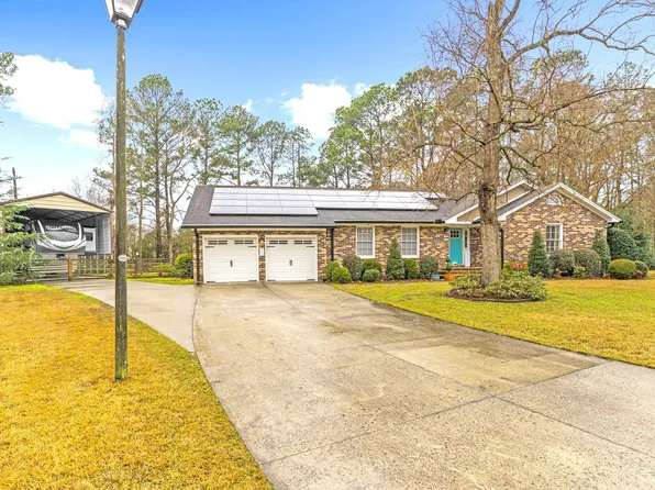 107 Brittany Ct, Summerville, SC 29485