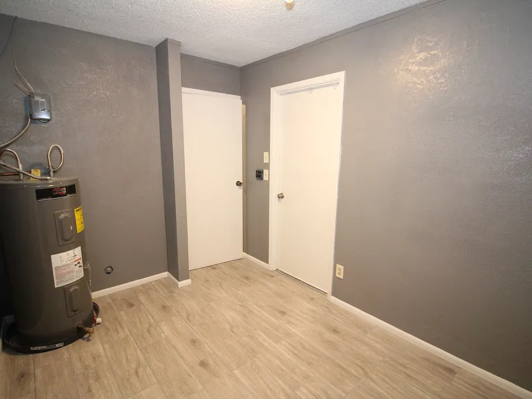 505 N Laveen Dr — Photo 20