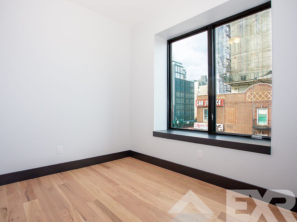1st image of 557 4th Ave #3B