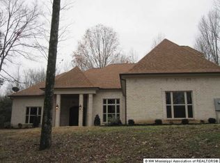 5595 Austin Rd, Lake Cormorant, MS 38641