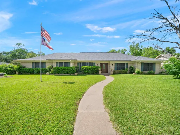 811 Trenton Dr, Tyler, TX 75703