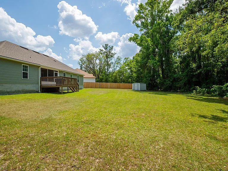 4051 Gramercy Dr — Photo 3
