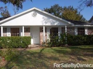 8303 Gulf Spring Ln, Houston, TX 77075