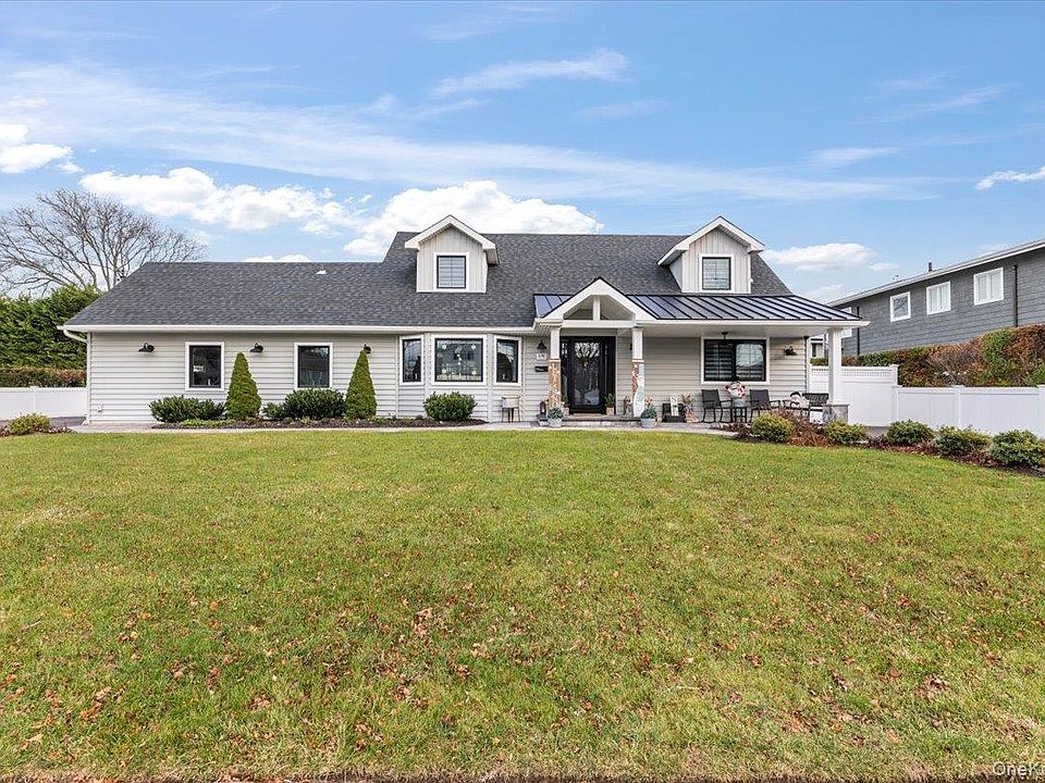 1st image of 320 Clearview Lane