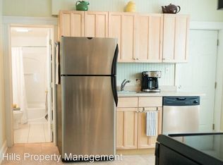 3 Hampden St APT 1R, Worcester, MA 01609