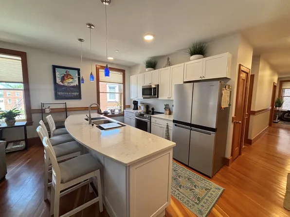 609 Main St, Laconia, NH