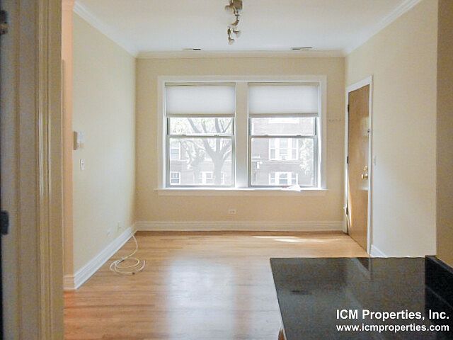 1st image of 1210 W Waveland Ave #1214WAV1