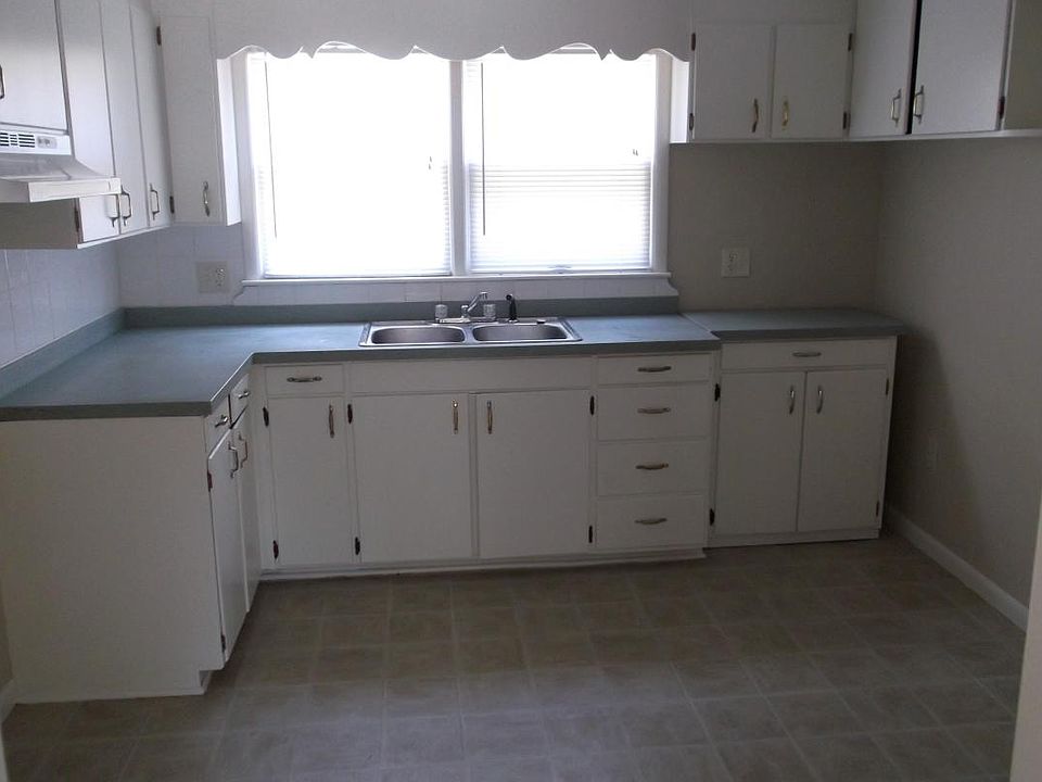 1st image of 6629 Forest Ave