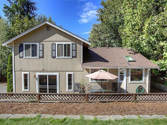 5th image of 7207 43rd Avenue Ct NW