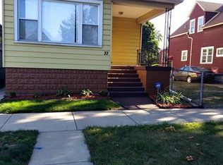 33 E 122nd Pl, Chicago, IL 60628