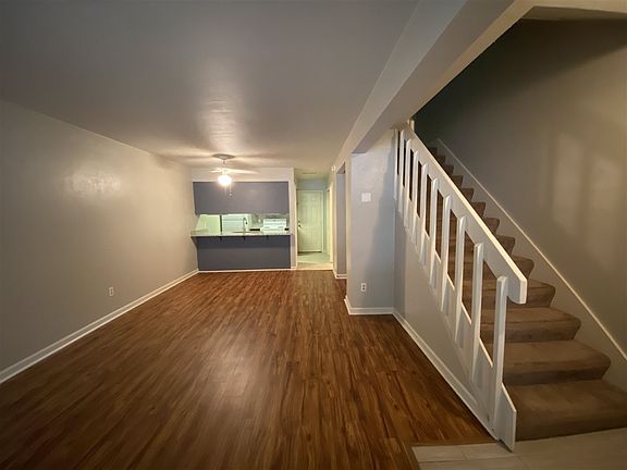 5th image of 2265 Green Timbers Trl #B