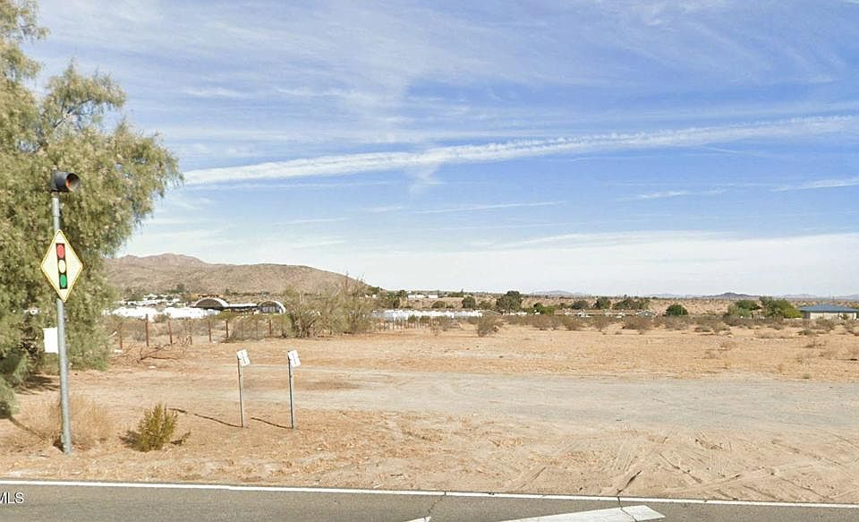 2nd image of 66262-29 Palms Hwy