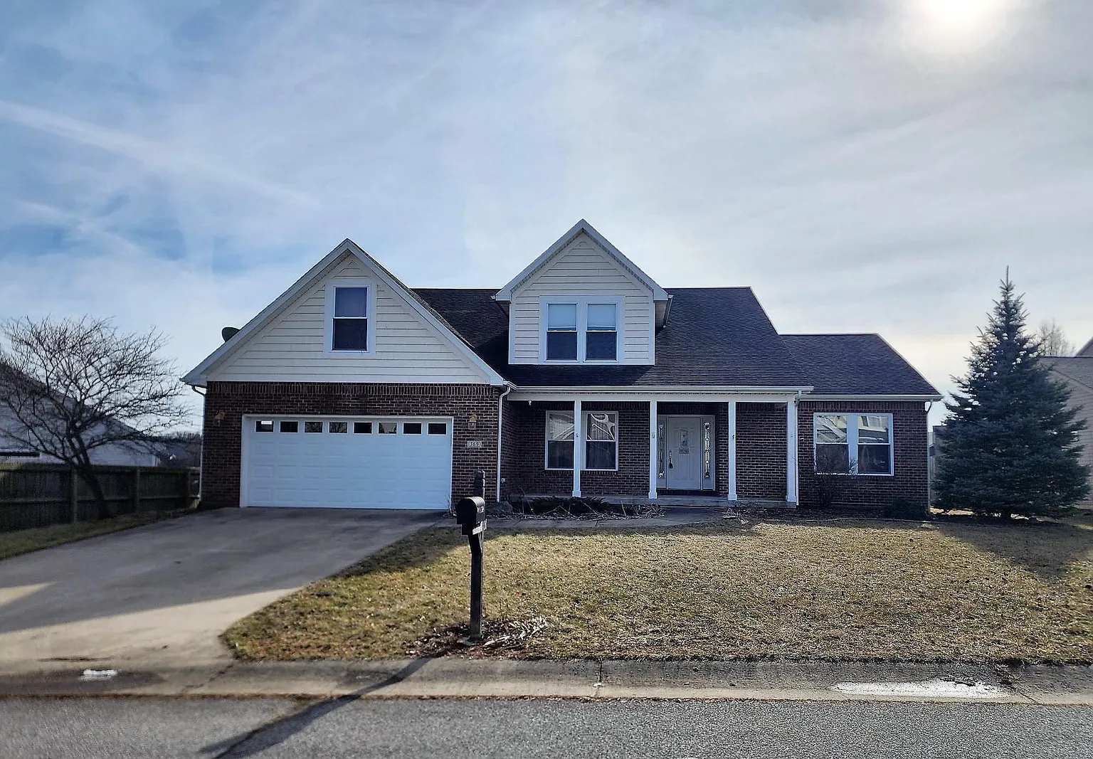 369 Macbeth Dr photo 1