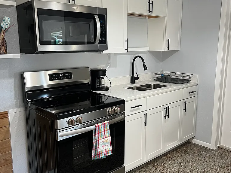 341 Woodland Ave #341 — Photo 9