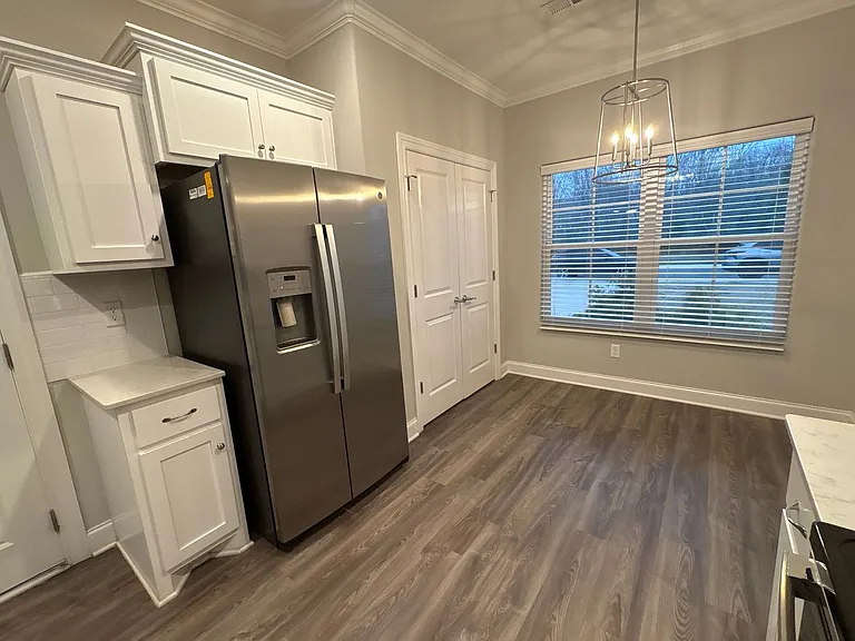 94 Creekwood Ln — Photo 10