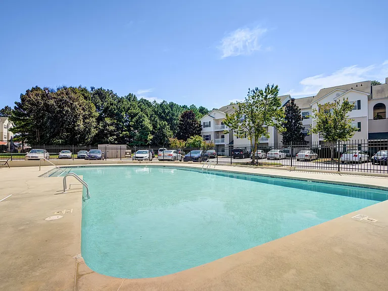 Spacious Swimming Pool