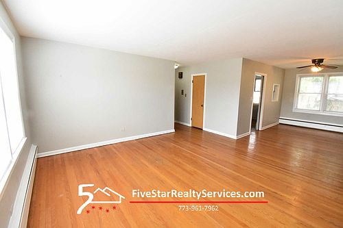 1st image of 4900 Greenwood St #2E