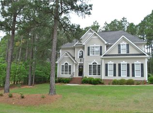 52 Leaning Pine Cir, Spring Lake, NC 28390
