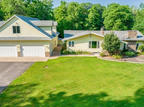 4319 E Leggate Rd, Superior, WI 54880