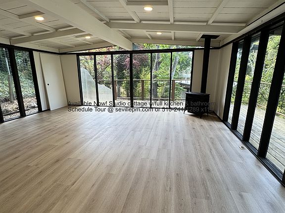 4th image of 95 Franciscan Way