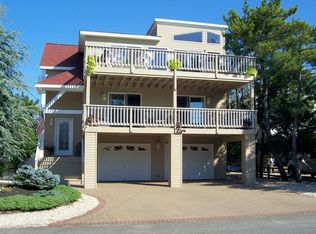 5525 Holly Ave, Harvey Cedars, NJ 08008