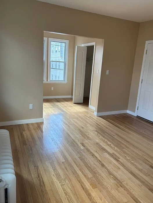 3 bed, $2,400 — Photo 4