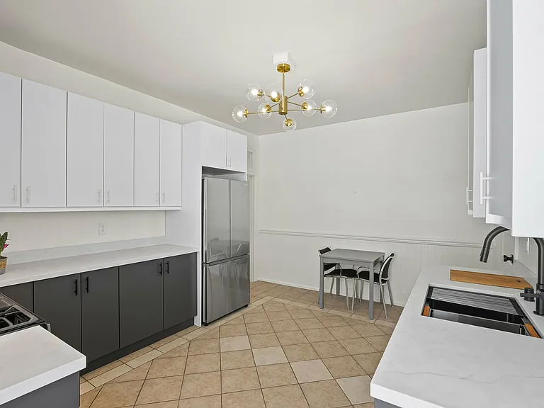 834 York St #834 — Photo 17