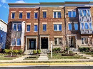 22808 Breezy Hollow Dr, Ashburn, VA 20148