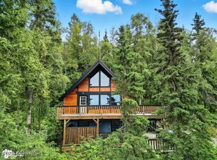 12117 Lugene Ln, Eagle River, AK 99577