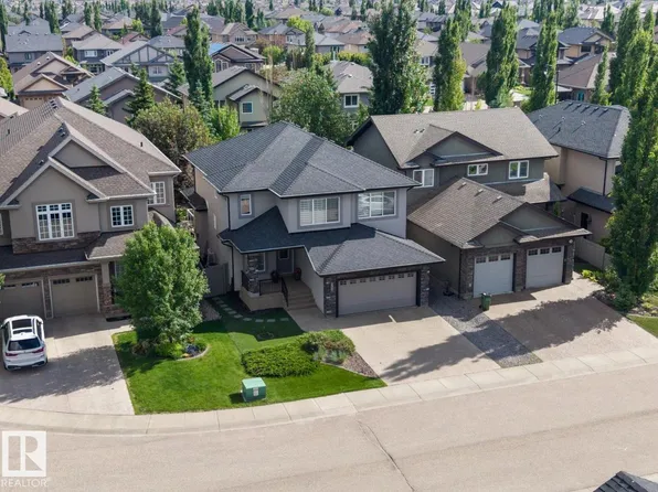 2307 Warry Ct SW, Edmonton, AB T6W 0N9